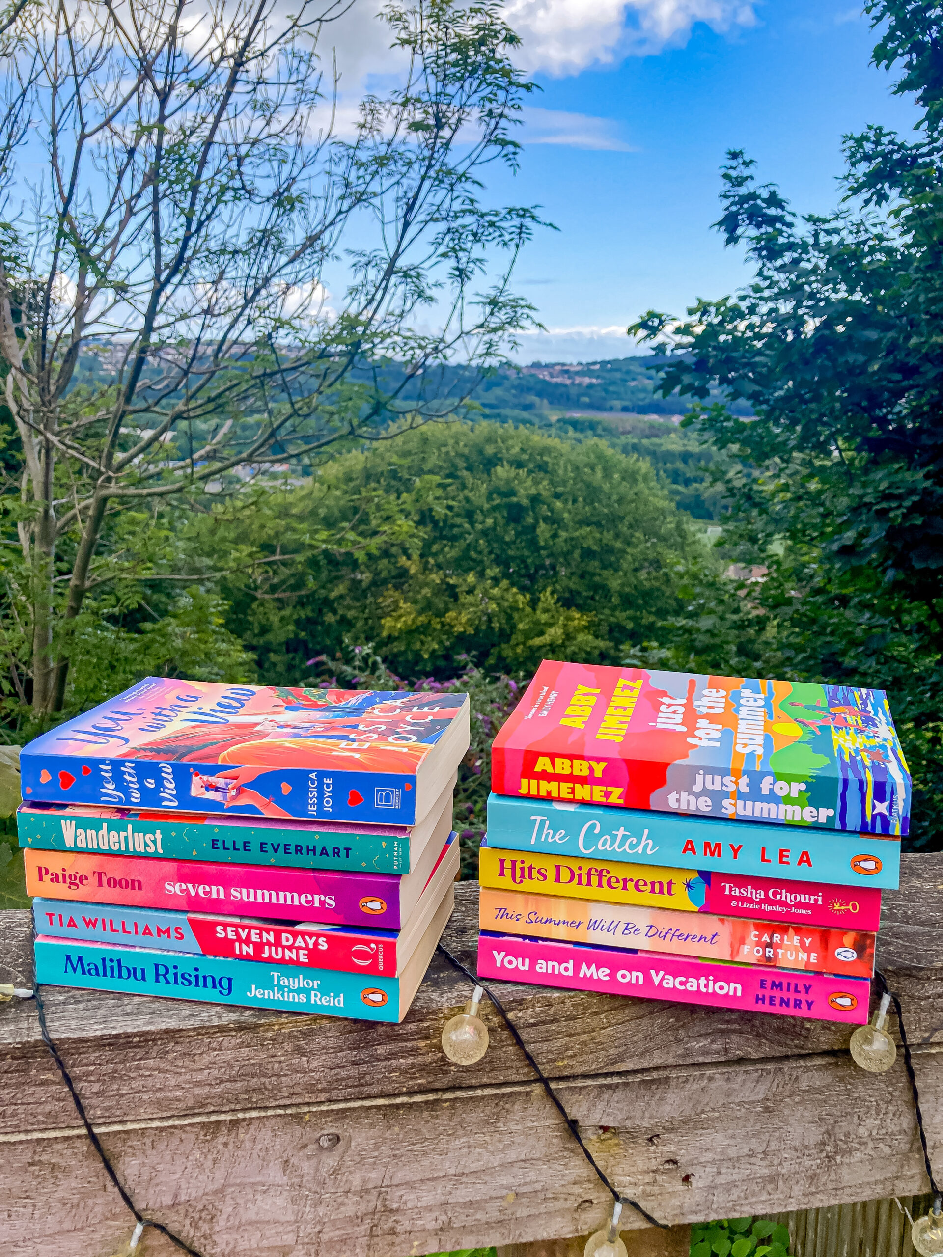 My Top 10 popular romance books for your summer vacation TBR!